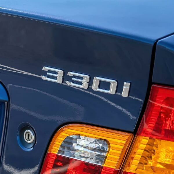 Bmw 330i Krom Yazı |İthal Ürün