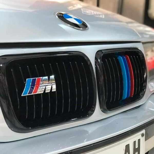 Bmw E36 Piano Siyah M Renkli Panjur Takımı 1996-99 | Wender