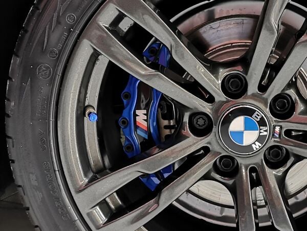 Bmw E36 E46 E39 M Mavi Kaliper Kapak | İthal Ürün
