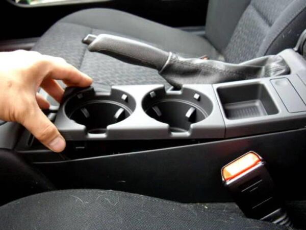 Bmw E46 Siyah Bardaklık  | Wender