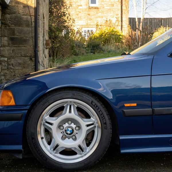 Bmw E36 Sedan Ön Çamurluk Sol (Delikli) | Wender