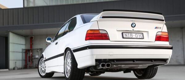 Bmw E36 Çift Katlı Spoiler