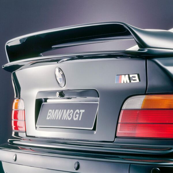 Bmw E36 Çift Katlı Spoiler