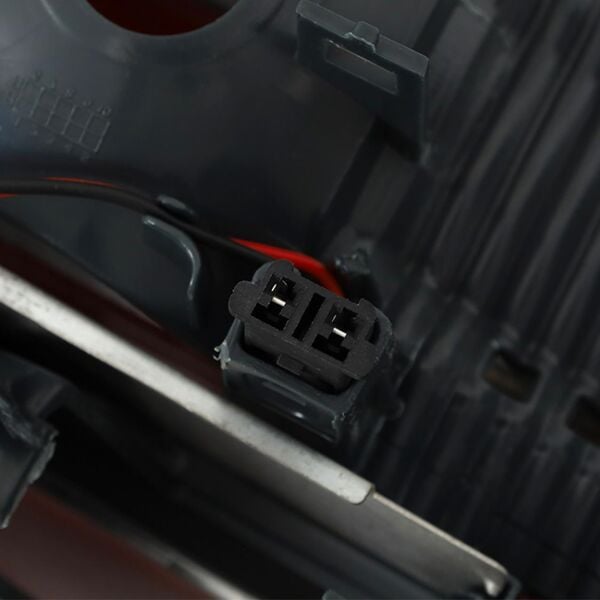 Bmw F30 İç Stop Sağ ( 12-16 ) | Depo