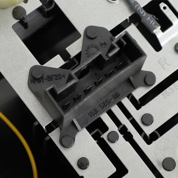 Bmw E39 Stop Sağ - Sarı Ledli ( 01-03 ) | Hella