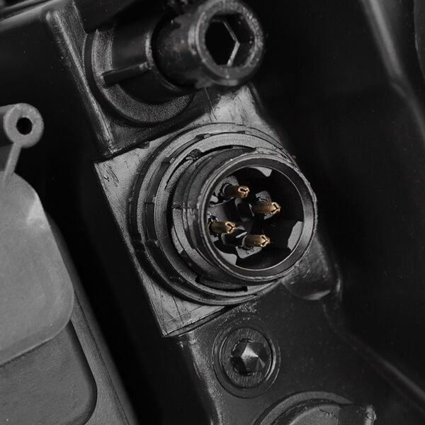 Bmw E36 Merceksiz Far Sağ - Beneksiz | Depo
